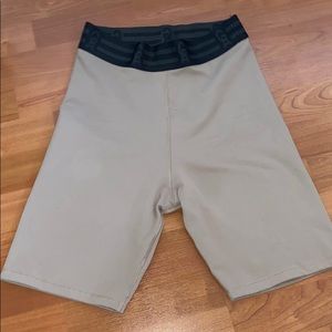 Good American spandex shorts